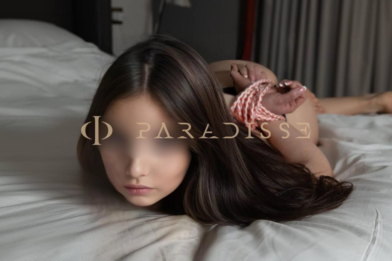 Escorts VIP Paradisse - Briana